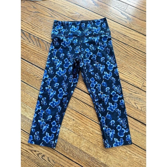 Manduka Pants - Manduka Capri Leggings Size S